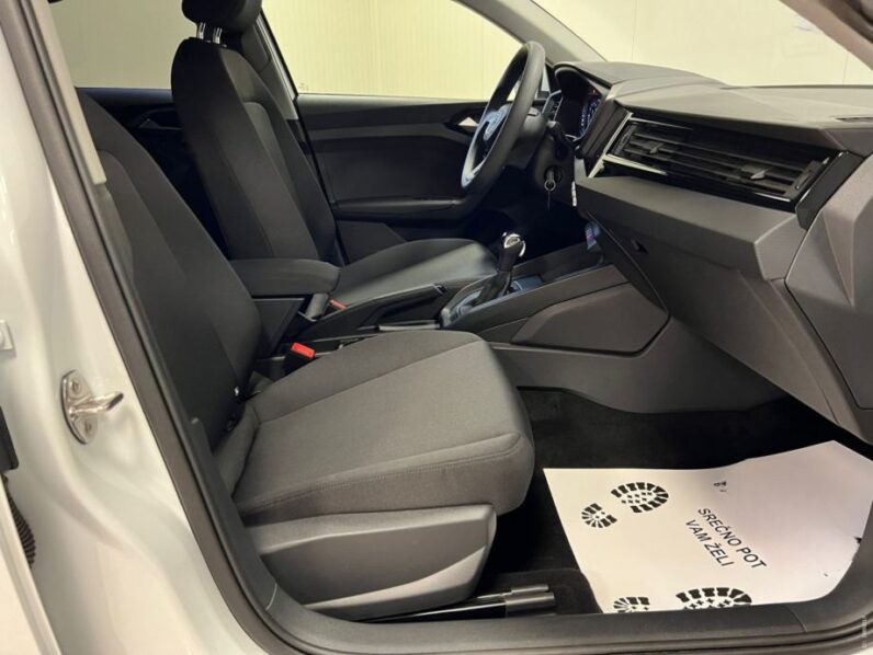 
								Audi A1 30 TFSI Citycarver *JAMSTVO 12 Mjeseci* CIJENA S PDV! full									