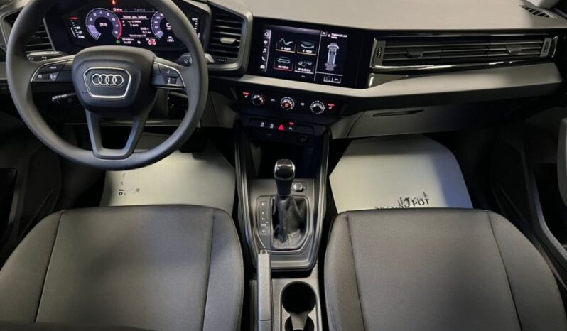 
								Audi A1 30 TFSI Citycarver *JAMSTVO 12 Mjeseci* CIJENA S PDV! full									