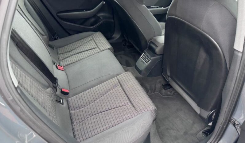 
								Audi A3 30 TDI Sportback Sport *JAMSTVO 12 Mjeseci* CIJENA S PDV! full									