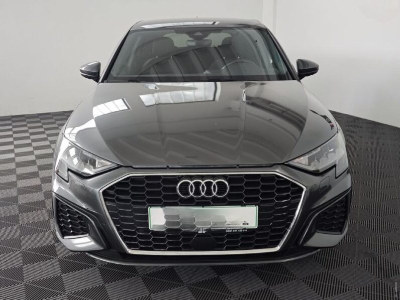 
								Audi A3 30 TFSI S-Line *JAMSTVO 12 MJESECI* CIJENA DO REG full									
