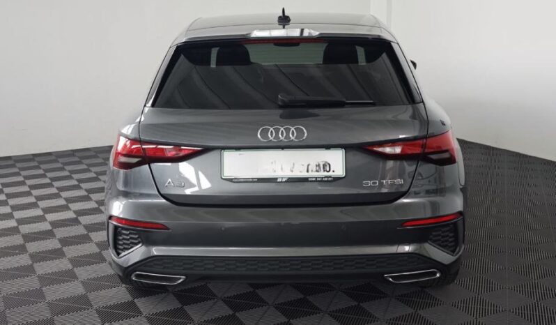 
								Audi A3 30 TFSI S-Line *JAMSTVO 12 MJESECI* CIJENA DO REG full									