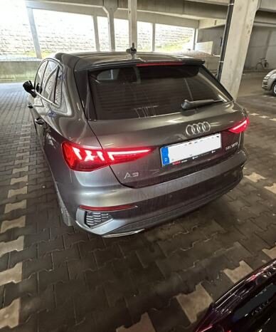 
								Audi A3 35 TFSI S-Line *JAMSTVO 12 MJESECI* CIJENA DO REG!! full									