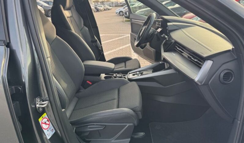
								Audi A3 35 TDI S-Line *JAMSTVO 12 MJESECI* CIJENA DO REG!! full									
