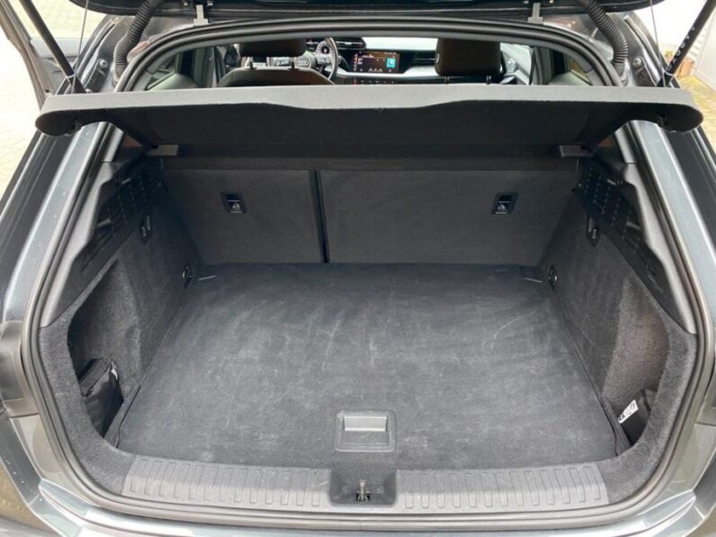 
								Audi A3 35 TFSI *JAMSTVO 12 Mjeseci* CIJENA DO REG! full									