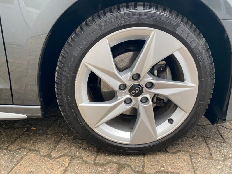 
								Audi A3 35 TFSI *JAMSTVO 12 Mjeseci* CIJENA DO REG! full									