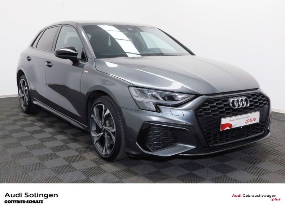 Audi A3 35 TFSI S-Line *JAMSTVO 12 MJESECI* CIJENA DO REG!!