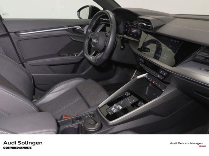 
								Audi A3 35 TFSI S-Line *JAMSTVO 12 MJESECI* CIJENA DO REG!! full									