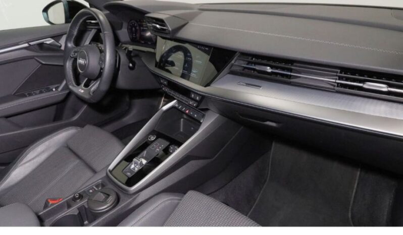 
								Audi A3 35 TFSI S-Line *JAMSTVO 12 MJESECI* CIJENA DO REG!! full									