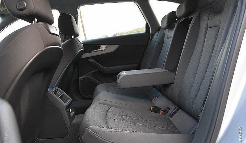 
								Audi A4 30 TDI S-Tronic *JAMSTVO 12 Mjeseci* CIJENA S PDV! full									