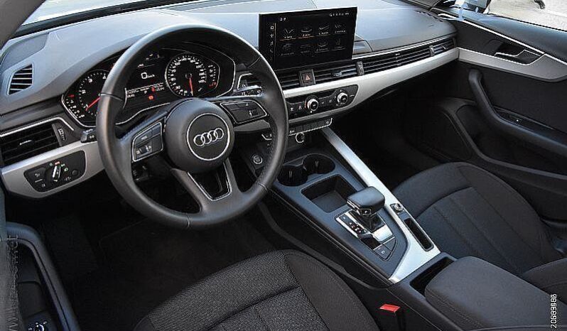 
								Audi A4 30 TDI S-Tronic *JAMSTVO 12 Mjeseci* CIJENA S PDV! full									