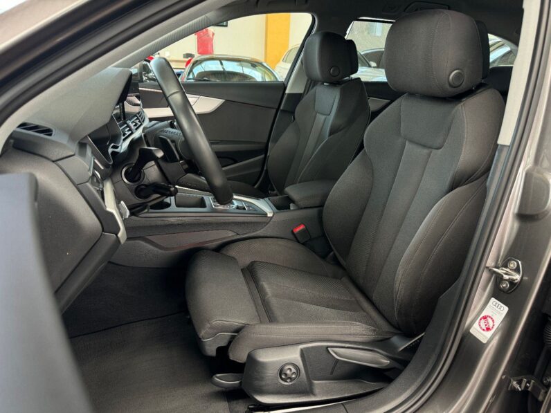 
								Audi A4 Avant 35 TDI Sport S-Tronic *JAMSTVO 12 Mjeseci* CIJENA S PDV! full									