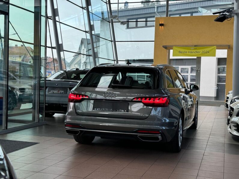 
								Audi A4 Avant 35 TDI Sport S-Tronic *JAMSTVO 12 Mjeseci* CIJENA S PDV! full									