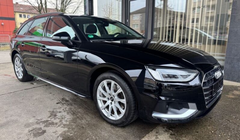 
								Audi A4 Avant 35 TDI Advanced *JAMSTVO 12 Mjeseci* CIJENA S PDV! full									