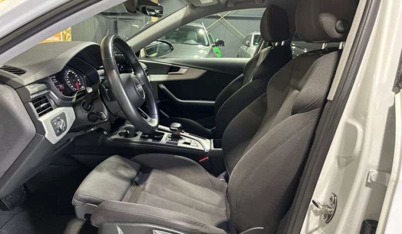 
								Audi A4 Avant 35 TDI S-Line *JAMSTVO 12 Mjeseci* CIJENA DO REG! full									