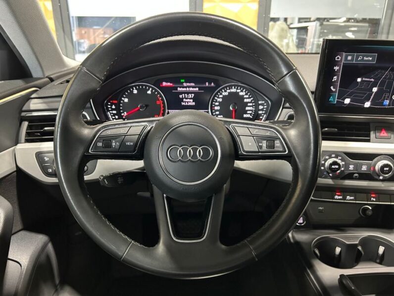
								Audi A4 Avant 35 TDI S-Line *JAMSTVO 12 Mjeseci* CIJENA DO REG! full									