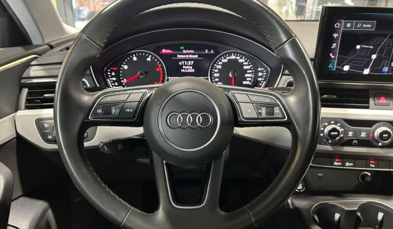 
								Audi A4 Avant 35 TDI S-Line *JAMSTVO 12 Mjeseci* CIJENA DO REG! full									