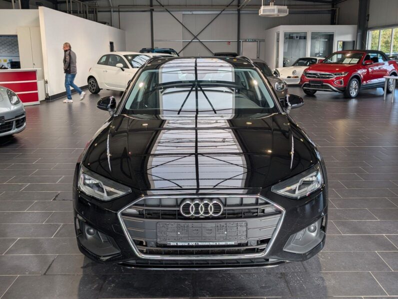 
								Audi A4 Avant 35 TDI S-Tronic *JAMSTVO 12 Mjeseci* CIJENA S PDV! full									