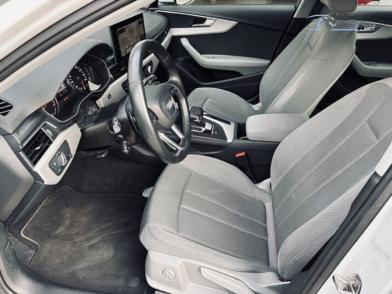 
								Audi A4 Avant 35 TDI S-Tronic *JAMSTVO 12 Mjeseci* CIJENA S PDV! full									