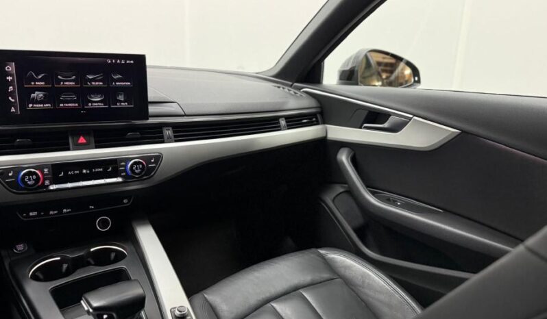 
								Audi A4 Avant 4,0 TDI S-Line *JAMSTVO 12 Mjeseci* CIJENA DO REG! full									