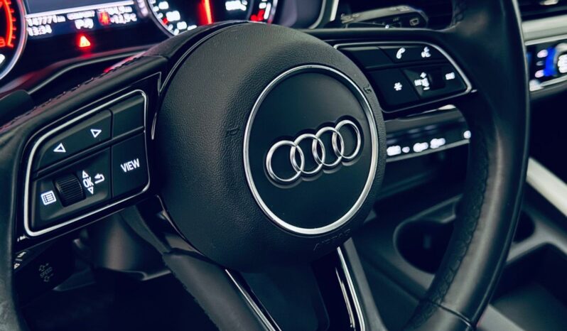 
								Audi A4 Avant 40 TFSI Advanced *JAMSTVA 12 Mjeseci* CIJENA S PDV! full									