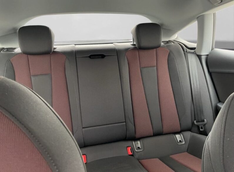 
								Audi A5 Sportback 40 TDI S-Line *JAMSTVO 12 Mjeseci* CIJENA S PDV! full									