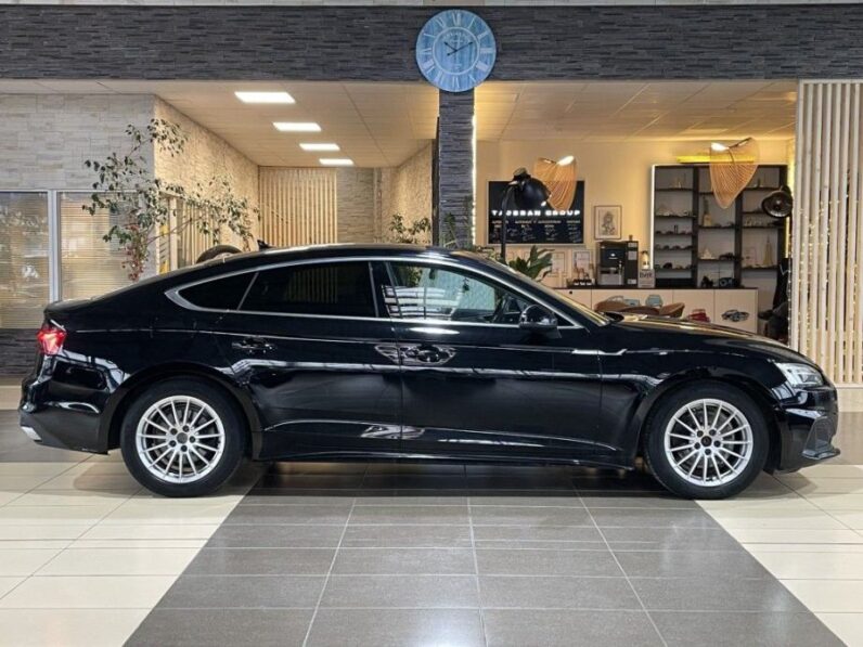 
								Audi A5 Sportback 40 TFSI S-tronic *JAMSTVO 12 Mjeseci* CIJENA S PDV! full									
