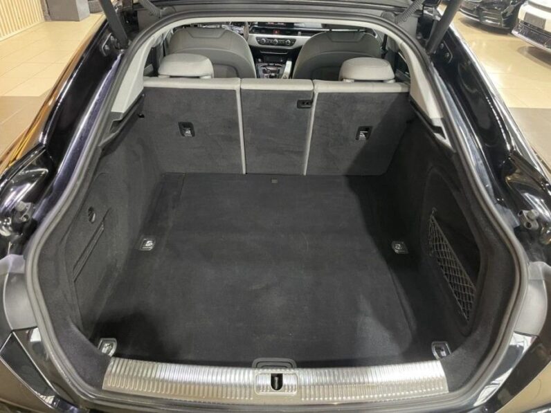 
								Audi A5 Sportback 40 TFSI S-tronic *JAMSTVO 12 Mjeseci* CIJENA S PDV! full									