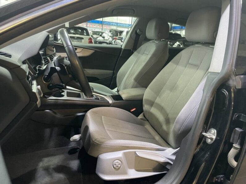 
								Audi A5 Sportback 40 TFSI S-tronic *JAMSTVO 12 Mjeseci* CIJENA S PDV! full									