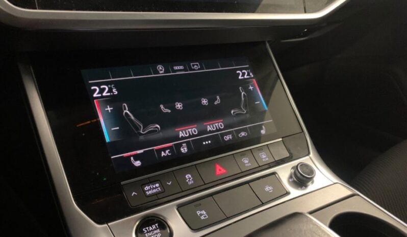 
								Audi A6 Avant 40 TDI Quattro *JAMSTVO 12 Mjeseci* CIJENA S PDV! full									
