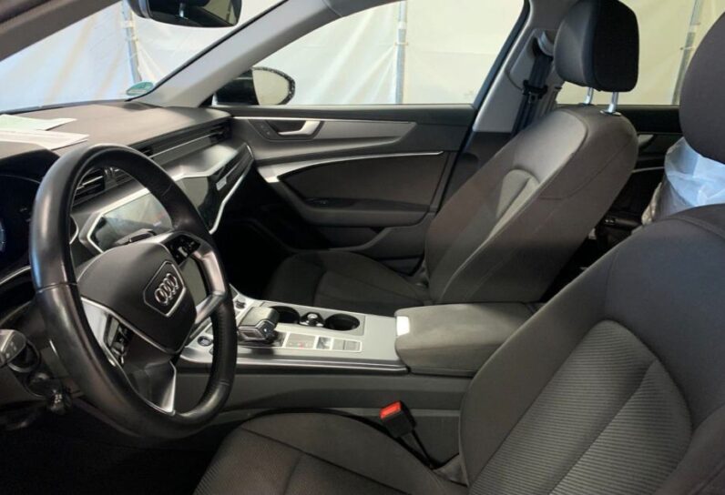 
								Audi A6 Avant 40 TDI Quattro *JAMSTVO 12 Mjeseci* CIJENA S PDV! full									