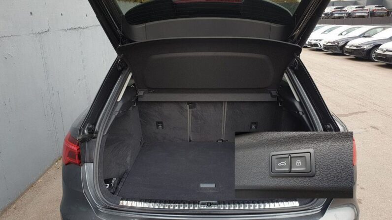 
								Audi Q3 35 TDI Quattro S-Line *JAMSTVO 12 Mjeseci* CIJENA S PDV! full									