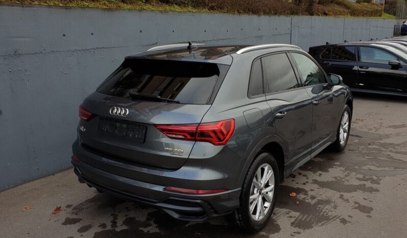 
								Audi Q3 35 TDI Quattro S-Line *JAMSTVO 12 Mjeseci* CIJENA S PDV! full									