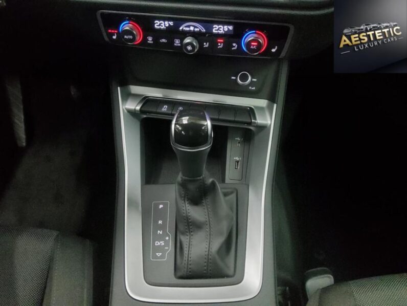 
								Audi Q3 40 TDI *JAMSTVO 12 Mjeseci* CIJENA S PDV! full									