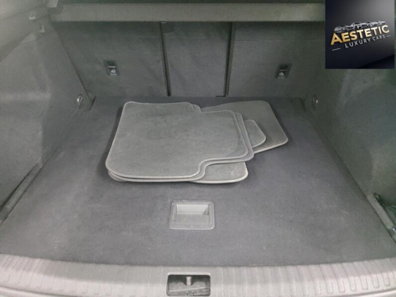 
								Audi Q3 40 TDI *JAMSTVO 12 Mjeseci* CIJENA S PDV! full									