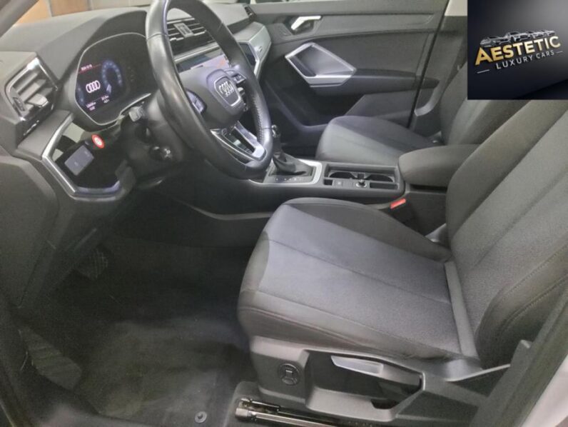 
								Audi Q3 40 TDI *JAMSTVO 12 Mjeseci* CIJENA S PDV! full									
