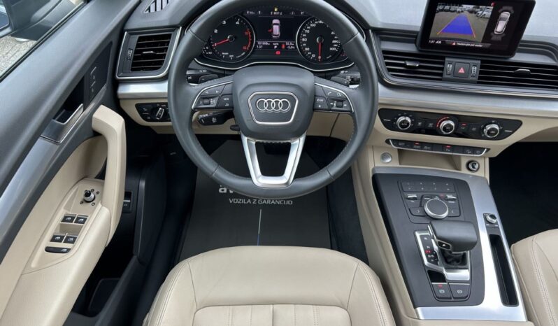 
								Audi Q5 35 TDI Quattro Sport *JAMSTVO 12 Mjeseci* CIJENA S PDV! full									