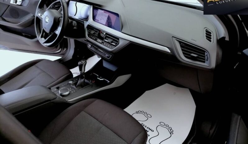 
								BMW serija 1 118i LED *JAMSTVO 12 Mjeseci* CIJENA S PDV! full									