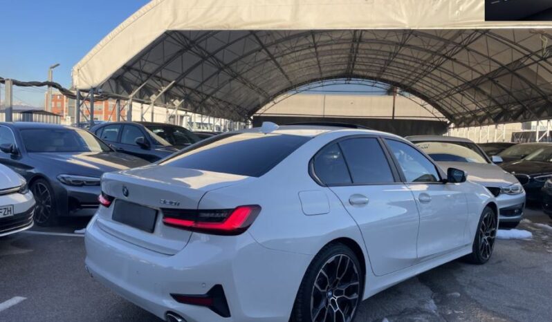 
								BMW serija 3 320i SPORT-PANORAMA *JAMSTVO 12 Mjeseci* CIJENA S PDV! full									