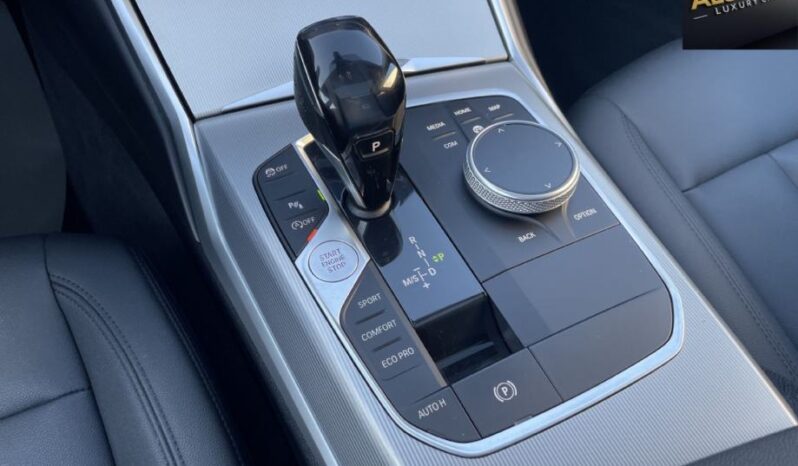 
								BMW serija 3 320i SPORT-PANORAMA *JAMSTVO 12 Mjeseci* CIJENA S PDV! full									