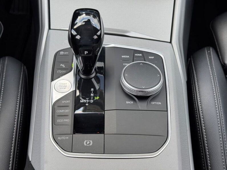 
								BMW serija 3 Touring 318d *JAMSTVO 12 Mjeseci* CIJENA DO REG! full									