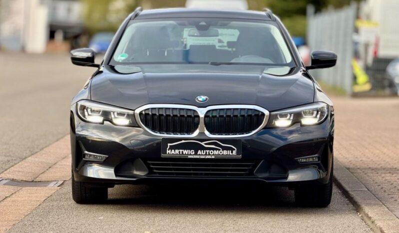 
								BMW serija 3 Touring 318d *JAMSTVO 12 Mjeseci* CIJENA DO REG! full									