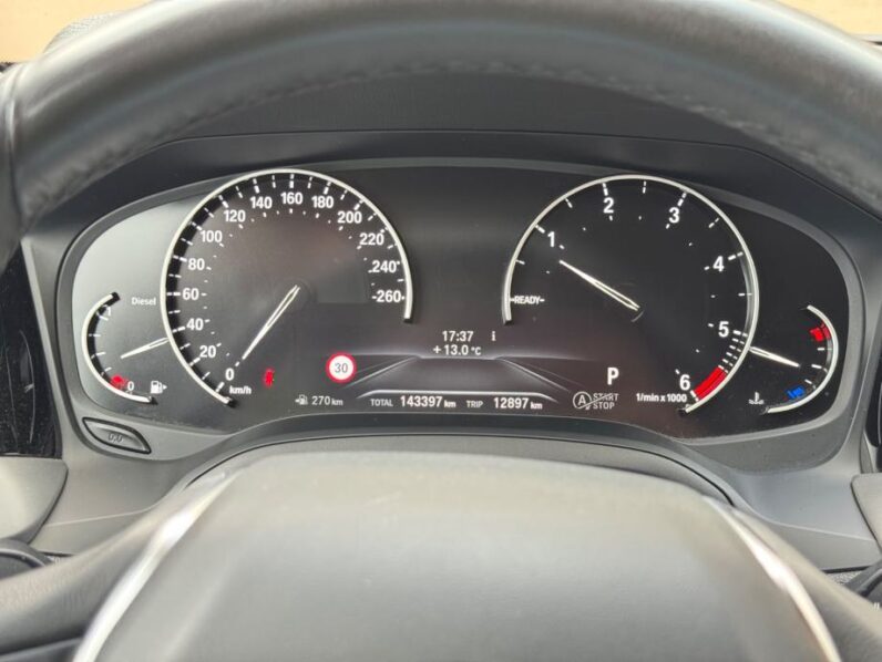 
								BMW serija 3 Touring 318d *JAMSTVO 12 Mjeseci* CIJENA DO REG! full									