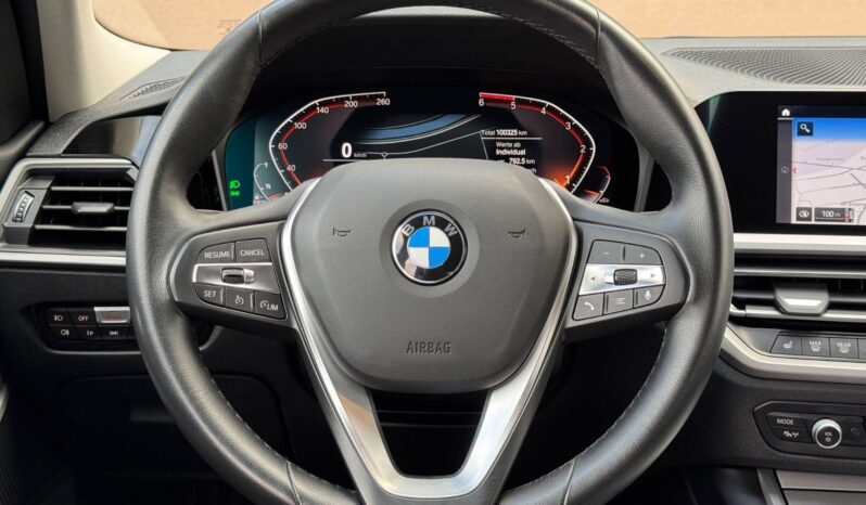 
								BMW serija 3 Touring 318d Sport *JAMSTVO 12 Mjeseci* CIJENA S PDV! full									