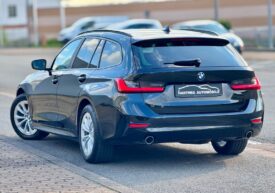 BMW serija 3 Touring 318d Sport *JAMSTVO 12 Mjeseci* CIJENA S PDV!