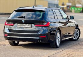 BMW serija 3 Touring 318d Sport *JAMSTVO 12 Mjeseci* CIJENA S PDV!