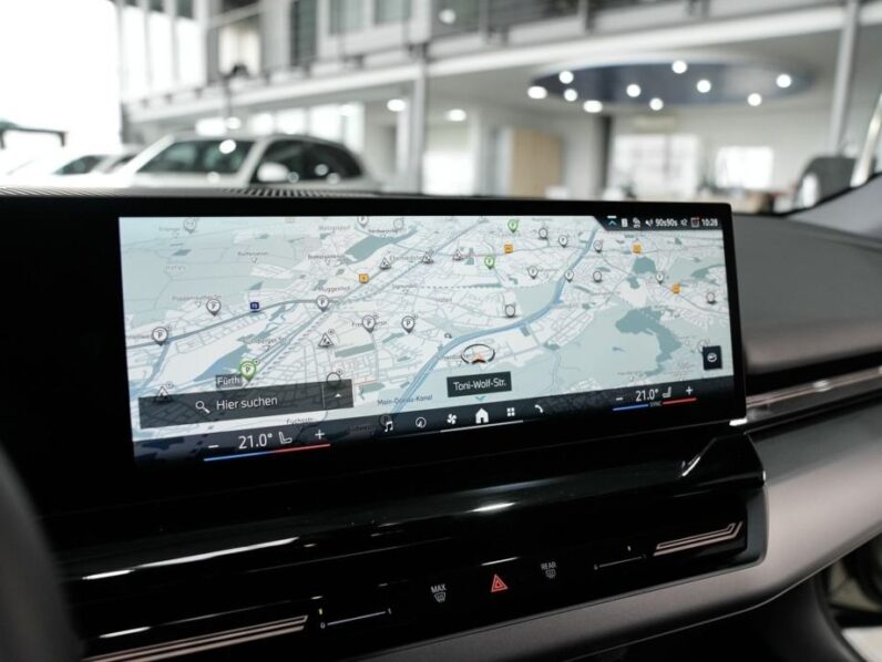 
								BMW serija 5 520d *JAMSTVO 12 Mjeseci* CIJENA S PDV! full									