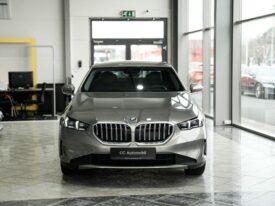 BMW serija 5 520d *JAMSTVO 12 Mjeseci* CIJENA S PDV!