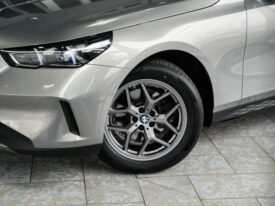BMW serija 5 520d *JAMSTVO 12 Mjeseci* CIJENA S PDV!