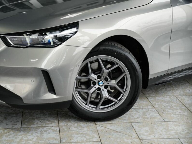 
								BMW serija 5 520d *JAMSTVO 12 Mjeseci* CIJENA S PDV! full									