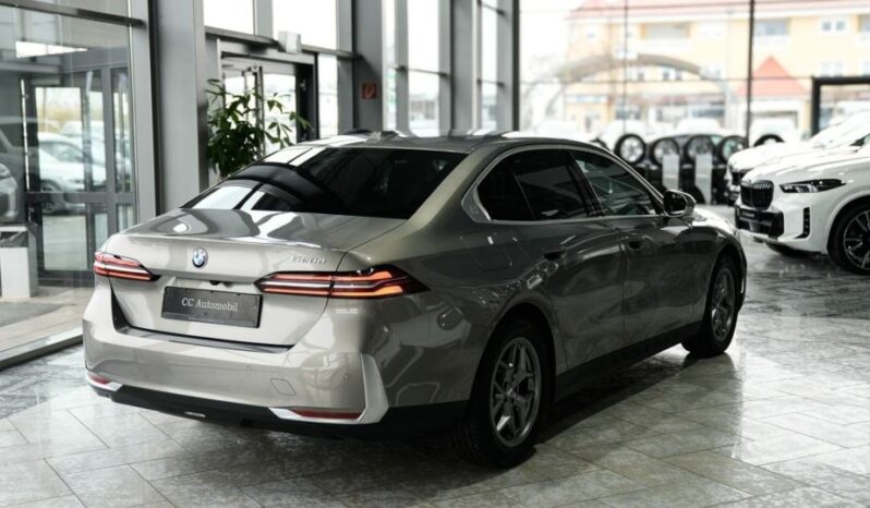 
								BMW serija 5 520d *JAMSTVO 12 Mjeseci* CIJENA S PDV! full									
